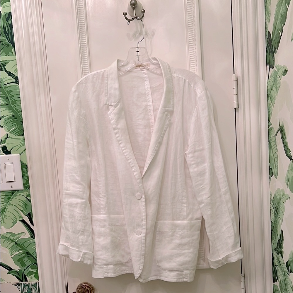 Eileen Fisher White Relaxed Blazer with Notched Lapels